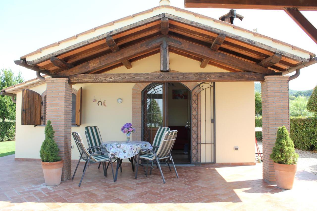 Agriturismo Casale Del Contadino Bolsena Exterior foto