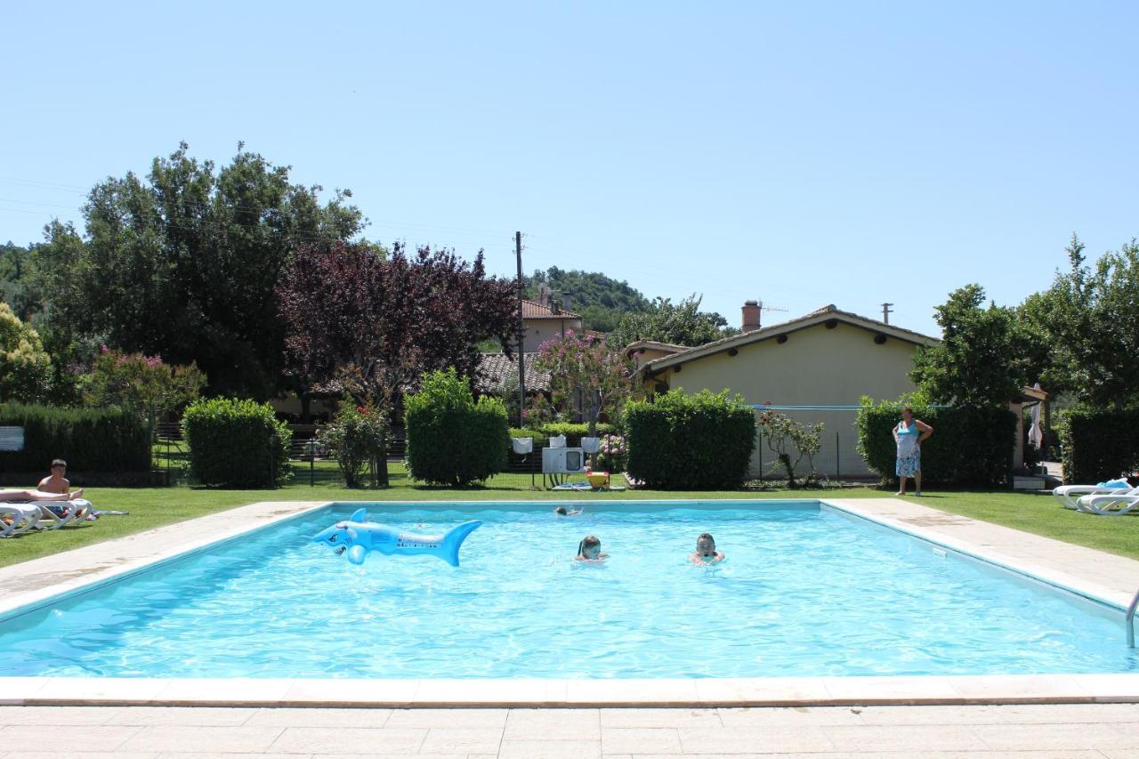 Agriturismo Casale Del Contadino Bolsena Exterior foto